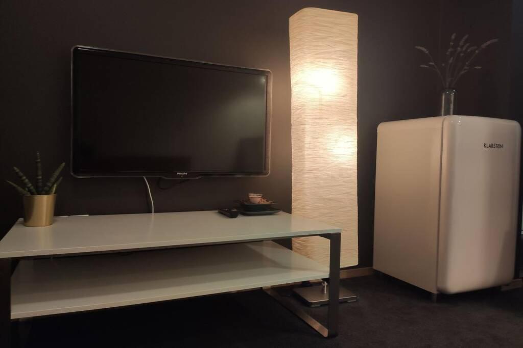 Studio Apartment "Iris" Птуй Екстер'єр фото